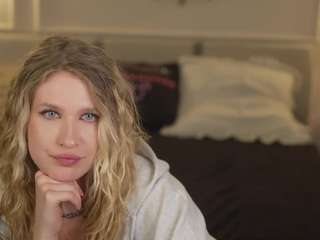 ScarlettSweet054