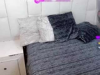 shaantalmiillan Live Webcam on CamSoda