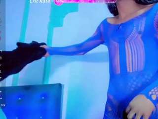 shaantalmiillan's CamSoda show and profile