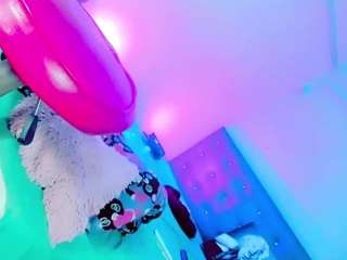 shaantalmiillan's live room