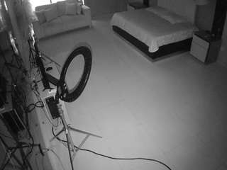 voyeurcam-casa-salsa-bedroom-14