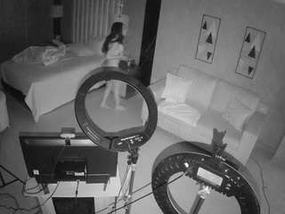voyeurcam-casa-salsa-bedroom-14