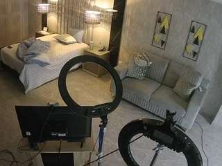 voyeurcam-casa-salsa-bedroom-14