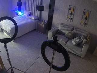 voyeurcam-casa-salsa-bedroom-14 webcam model