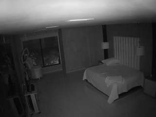 voyeurcam-casa-salsa-bedroom-14