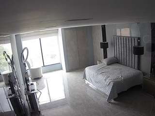 voyeurcam-casa-salsa-bedroom-14