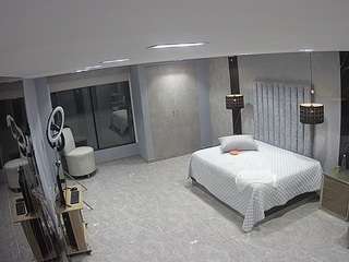 voyeurcam-casa-salsa-bedroom-14 Live Webcam on CamSoda