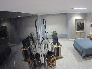 voyeurcam-casa-salsa-bedroom-14 camsoda