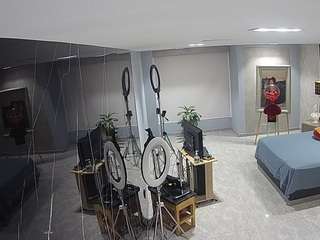 voyeurcam-casa-salsa-bedroom-14 camsoda