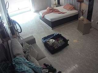 voyeurcam-casa-salsa-bedroom-14