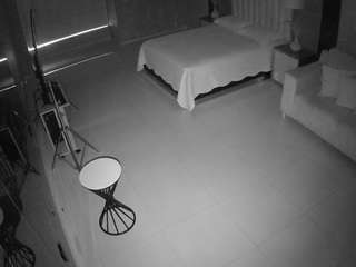 voyeurcam-casa-salsa-bedroom-14