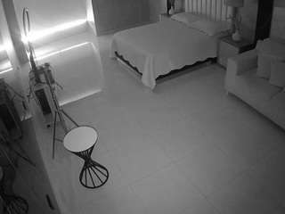 voyeurcam-casa-salsa-bedroom-14
