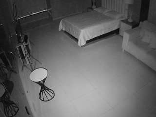 voyeurcam-casa-salsa-bedroom-14
