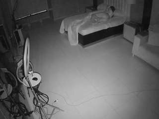 voyeurcam-casa-salsa-bedroom-14