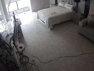 voyeurcam-casa-salsa-bedroom-14