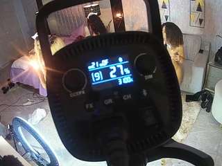 voyeurcam-casa-salsa-bedroom-14