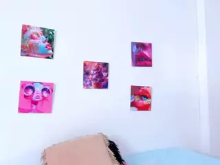 dulcee11's Live Sex Cam Show