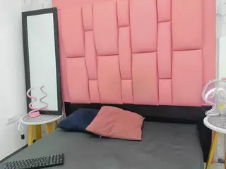 taylorevansss's Live Sex Cam Show