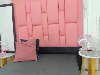 taylorevansss's Live Sex Cam Show