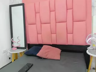 taylorevansss's Live Sex Cam Show
