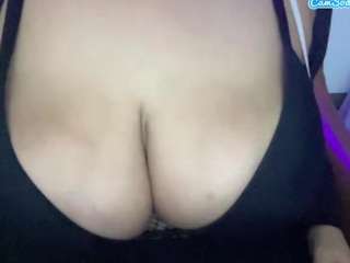 ThickFreakyLatina