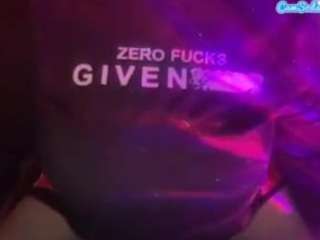 Live webcam model thickfreakylatina on Soda Cams