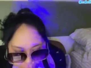 thickfreakylatina webcam