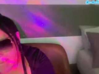 thickfreakylatina webcam