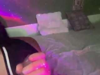 Live webcam model thickfreakylatina on Soda Cams