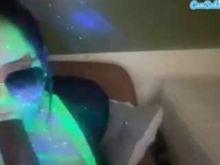 thickfreakylatina webcam