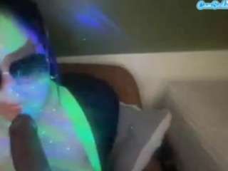 thickfreakylatina webcam