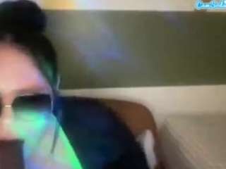 thickfreakylatina webcam