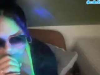 thickfreakylatina webcam