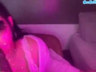 ThickFreakyLatina