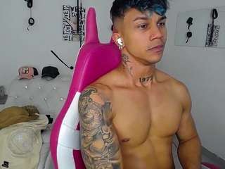 leonardprice1 Live Webcam on CamSoda