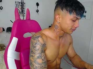 leonardprice1 Live Webcam on CamSoda