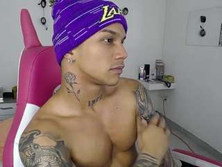 leonardprice1 Live Webcam on CamSoda