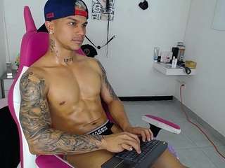 LeonardPrice1
