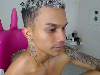 leonardprice1 webcam model