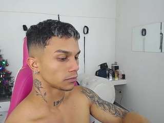 leonardprice1 Live Webcam on {site_name}