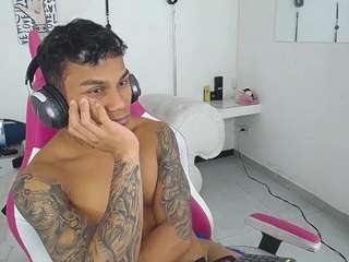 leonardprice1 Live Webcam on CamSoda