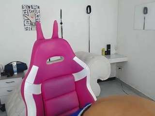 leonardprice1 webcam model