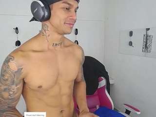 leonardprice1 Live Webcam on CamSoda