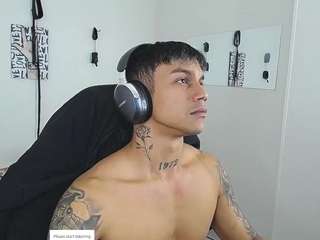 leonardprice1 live cam profile