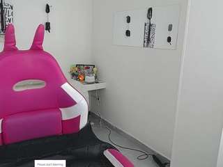 leonardprice1 live cam profile