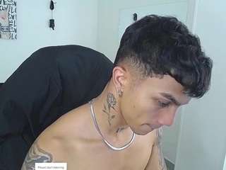 leonardprice1 webcam model