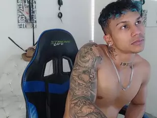 LeonardPrice1's Live Sex Cam Show