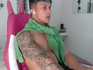 LeonardPrice1's Live Sex Cam Show