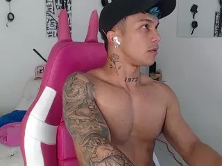 LeonardPrice1's Live Sex Cam Show