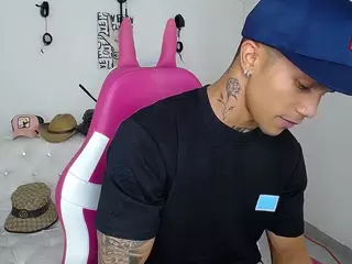 LeonardPrice1's Live Sex Cam Show
